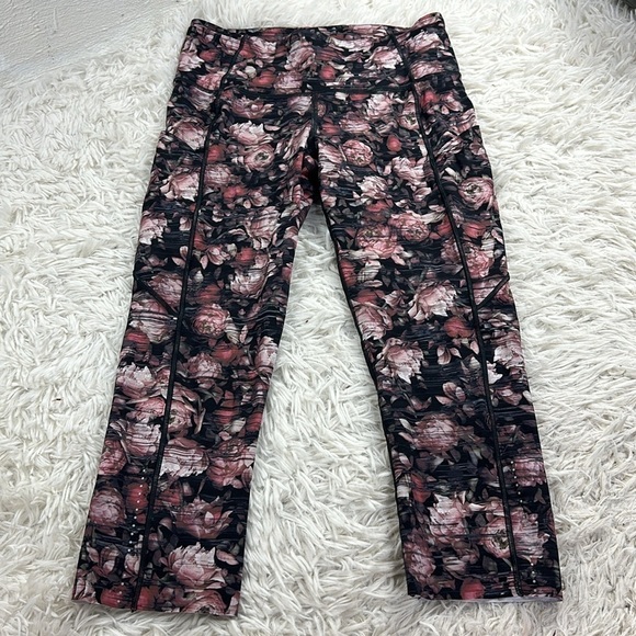 Lululemon Fast & Free Crop II Nulux 19" Peony Multi - Picture 1 of 6